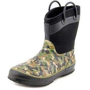 3/$25 Western chief wilderness camo rain boot 9/10